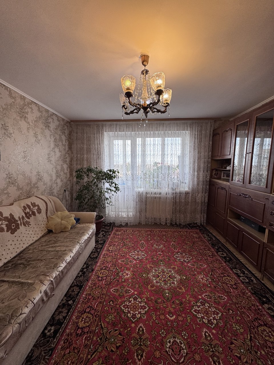 Купить Квартира 3 к.  площа Путятинська 