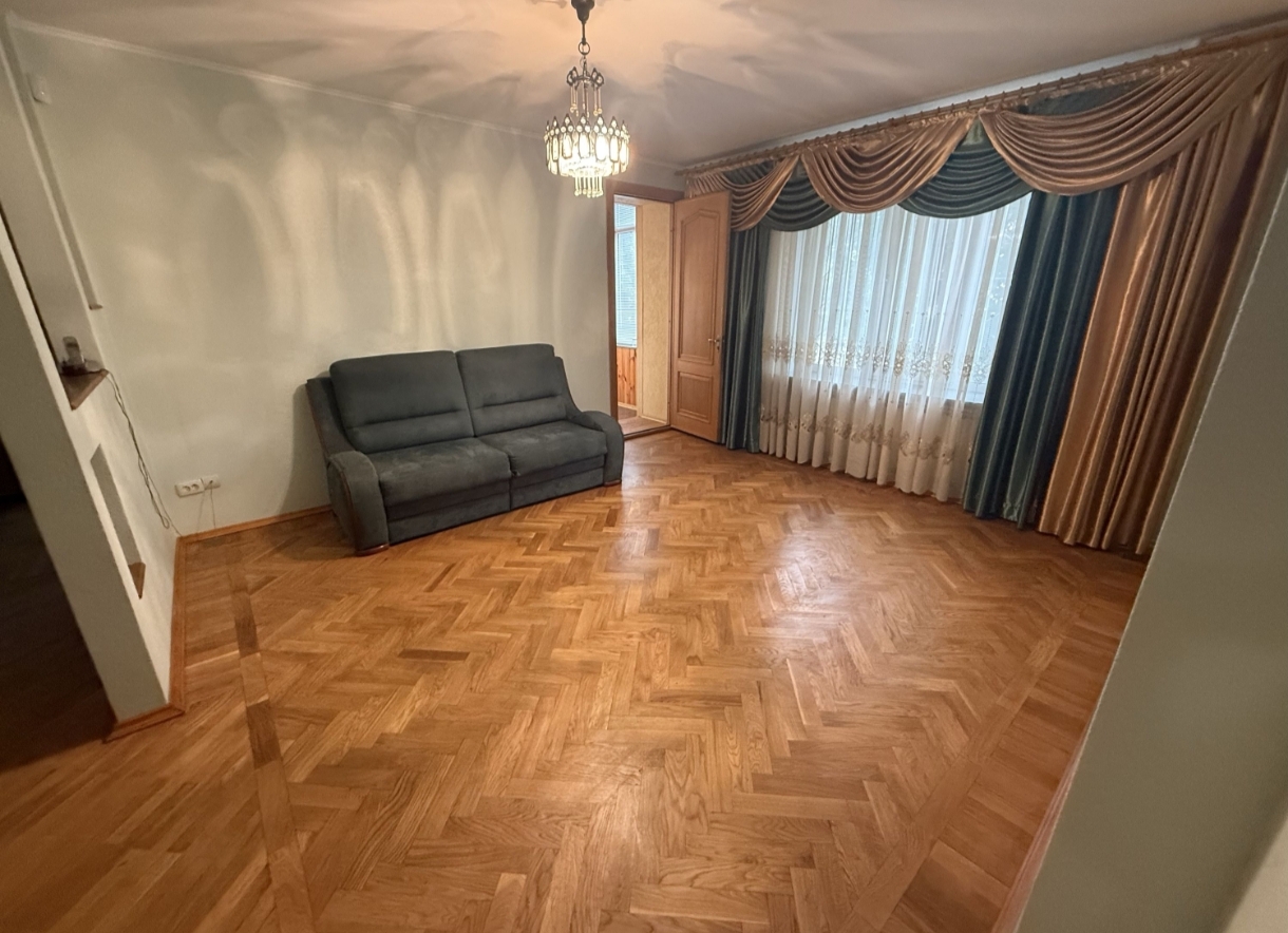 Купить Квартира 4 к. Святослава Ріхтера 
